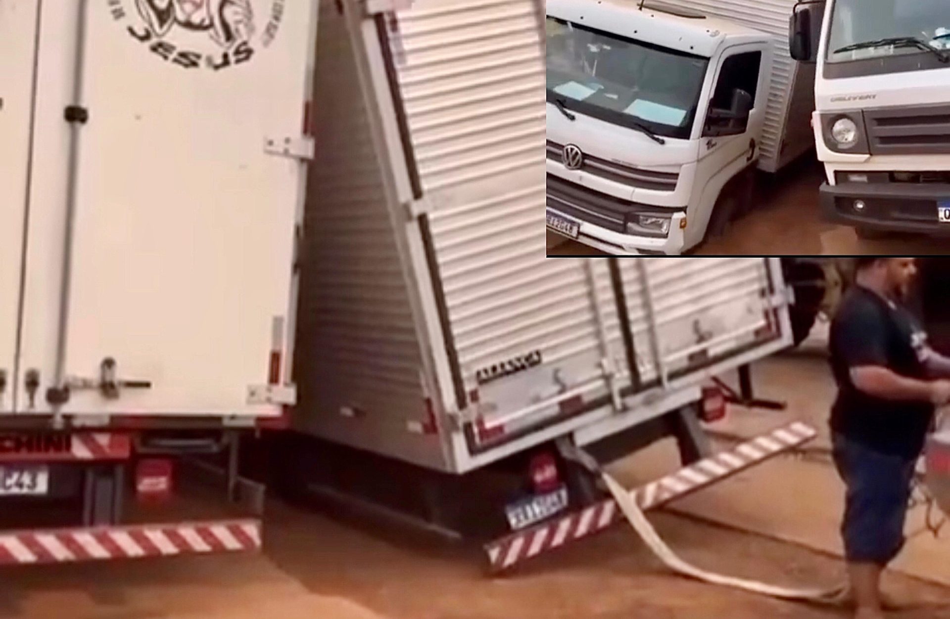 imagem de caminhão afundado em obra