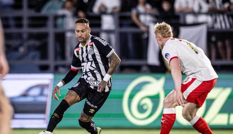 Neymar deixa torcida do Santos no suspense e só decide futuro após o dia 12; veja vídeo