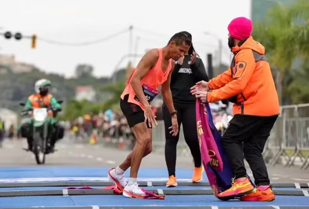 De Pontes e Lacerda para o pódio: mato-grossense vence maratona histórica no RS