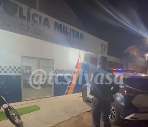 Adolescente pega moto escondido da mãe e é detido pela PM